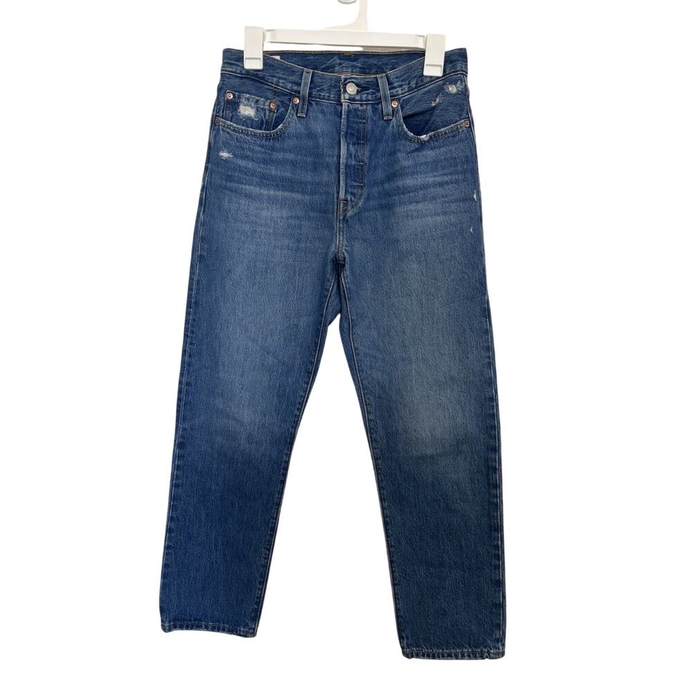 Levi’s Women's 501 Medium Wash Jeans Button Fly 27X28 Classic Straight
